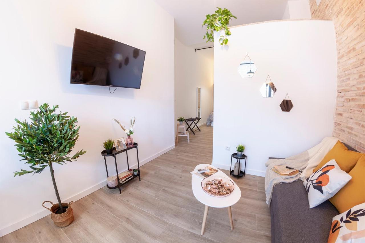 Nc - Design Loft Steps From City Of Arts & Sciences فالنسيا المظهر الخارجي الصورة