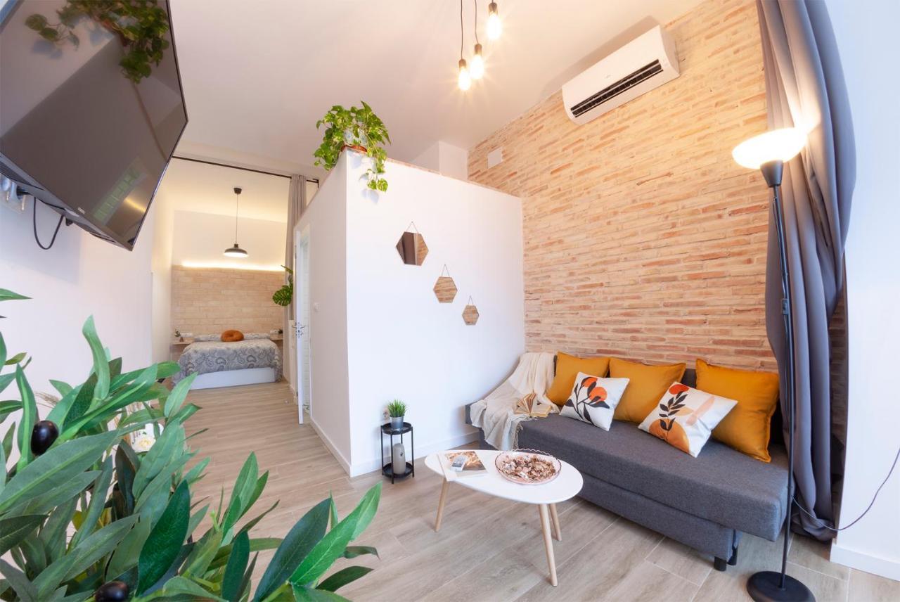 Nc - Design Loft Steps From City Of Arts & Sciences فالنسيا المظهر الخارجي الصورة